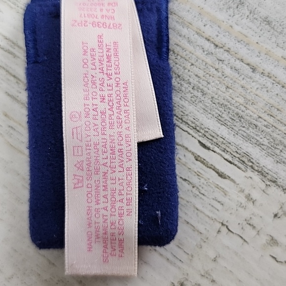 Victoria's Secret Body by Victoria lined perfect coverage blue lace bra Size 36C - Picture 10 of 10